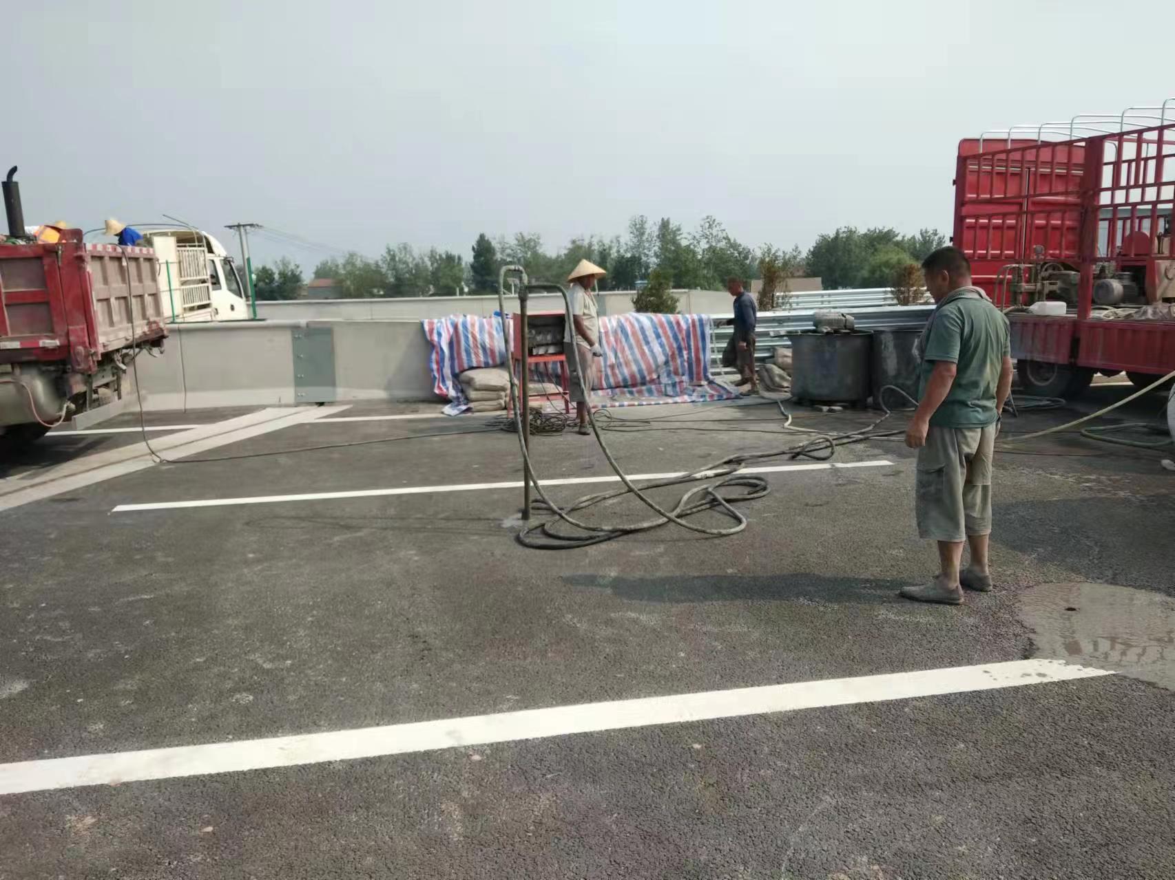 阿克陶路基注浆